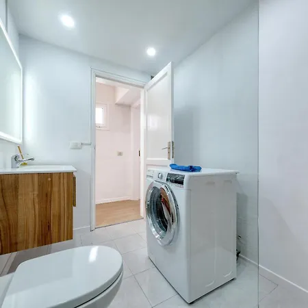 Dom wakacyjny Zefiro - 500m To The By Lanzarote Puerto del Carmen (Lanzarote)